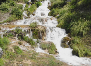 Najlepše selo u Srbiji bilo pre 18 godina, a danas je još lepše: Sopotnica kod Prijepolja postaje turistička atrakcija, na hiljade ljudi ga obilazi a mladi se vraćaju na dedovinu (FOTO)