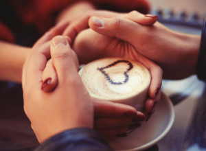 U SUSRET DANU ZALJUBLJENIH U Novom Sadu otvoren Festival ljubavi