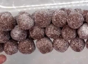 SLAVA NE MOŽE DA PROĐE BEZ RUM KUGLICA: Starinski kolač - naše bake ih prave po istom receptu vekovima unazad
