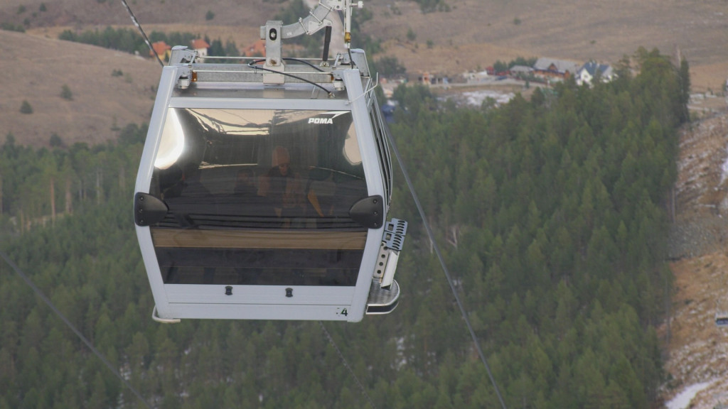 BEZBEDNOST JE NAJVAŽNIJA Prema mišljenju stručnjaka iz inostranstva,  Gold gondola je jedna od najsavremenijih u Evropi