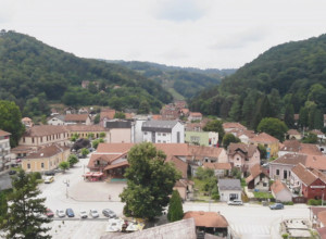 Imaju najveće plate u Moravičkom okrugu: Dragačevci najbolje zarađuju i prvi po visini zarada već godinama, slede Gornji Milanovac pa Čačak i Ivanjica