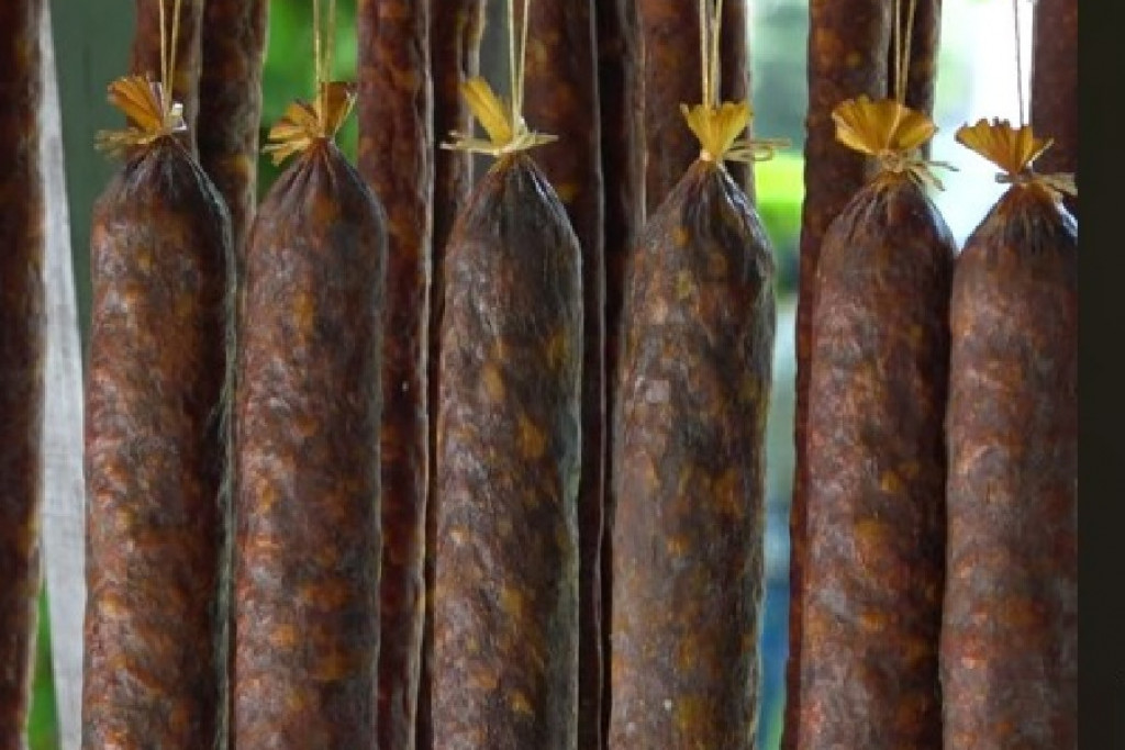 ZA SLADOKUSCE Evo šta vas očekuje na predstojećoj kobasicijadi u Baču!