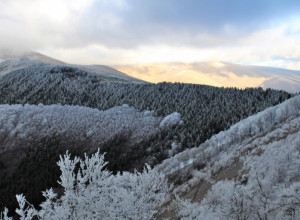 STARA PLANINA Veličanstvena lepotica, koju morate posetiti, ODUŠEVIĆE vas CRKVA u steni jedinstvena po OVOM