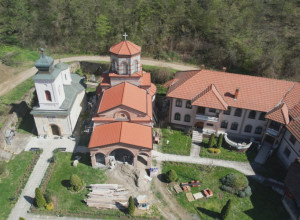 Ovo je srpska svetinja u kojoj se dešavaju čuda, u Miljkovom manastiru kod Svilajnca nalazi se posebna ikona Majke Božije (FOTO)