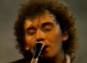 NIJE POSVEĆENA DEVOJCI Potresna priča kako je nastala pesma grupe "Bolero" koju su volele generacije, a sluša se i danas