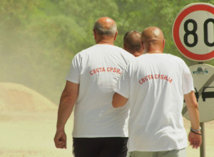 GODINE SU SAMO BROJ Prevalili prvu polovinu veka a krenuli peške do KRFA na hodočašće sa humanom misijom!