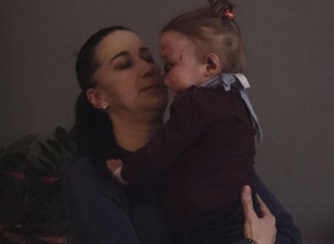 ŽENA LAVICA Preuzela brigu o devojčici leptiru, a sada je rešeno i njihovo stambeno pitanje (FOTO)