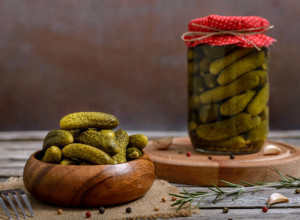ZLATIBORSKI RECEPT ZA KISELE KRASTVAČIĆE ZA KOJIM SU RUSI ODLEPILI: Ove korake DOMAĆICE SA PLANINE su dugo ČUVALE