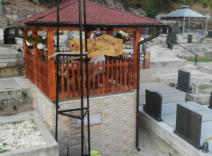 DEJAN JE SRPSKI FARAON! Ljudi se krste i ne veruju svojim očima, ima samo 47 godina! (FOTO)