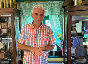 Kljove mamuta iz Save čuvaju se u ovom srpskom selu: Saša od svog domaćinstva u Zlakusi napravio jedinstven muzej i mali raj, obilaze ga naši đaci ali i Indonežani i Japanci