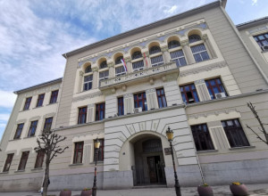 Ovo je srednja škola u kojoj je Bora napisao prve stihove i koju je toliko voleo