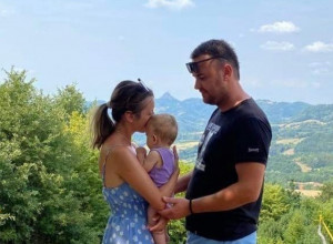 POVRATAK U SELO: Milica i Bojan u Varnicama podno Ostrvice napravili mali etno raj (FOTO)
