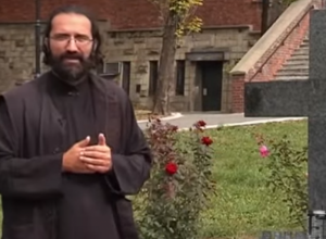 NA PITANJE DA LI JE GREH TUĆI DECU ODGOVARAJU PSIHOLOG I SVEŠTENIK: Ova dva stava će ZBUNITI JAVNOST
