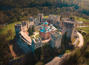 BISER SRPSKE KULTURE Manasija, zadivljujući manastir koji je sagradio despot Stefan Lazarević nakon kosovskog boja