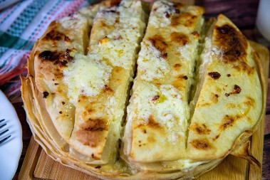 Tradicionalni doručak kakav su spremale naše bake: Sočni zalogaji tope se u ustima, generacije su volele ovo jelo