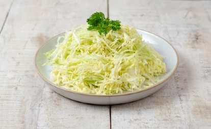 Da li u kupus salatu stavljate prvo sirće ili ulje? Redosled je jako bitan, Neša Travka tvrdi da domaćice greše u..