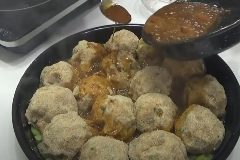 Hilandarske ćufte: Bogat posni ručak koji će vas držati sitim ceo dan (VIDEO)