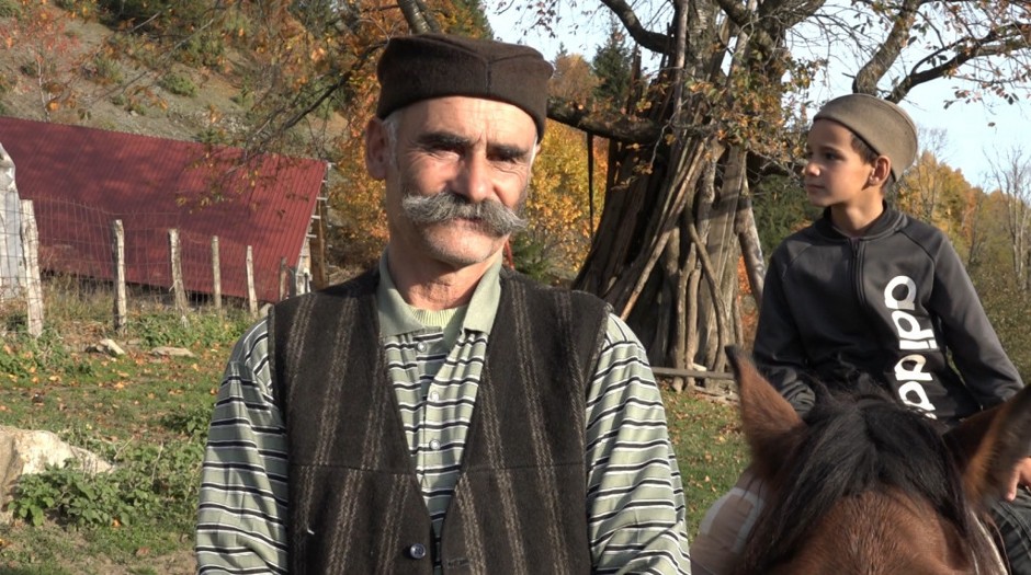 Papreno skupa zemlja, ali je on daje džabe: Vid sa Golije poklanja 10 ari svog imanja, ovaj pošteni domaćin ima samo jedan uslov