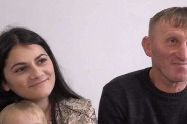 STIGLA IZ ALBANIJE I RODILA MU 5 ĆERKI Konačno im se ostvario san, zahvaljujući jednoj ženi