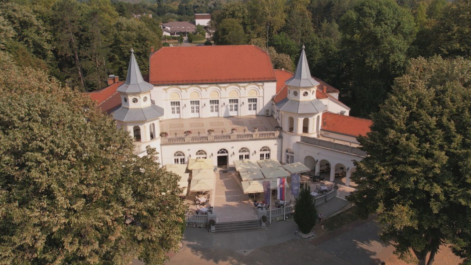 U ovoj banji apartman za troje je 15 evra! Dolaze i mladi i stari, priroda je kao san, samo je važno je budete brzi