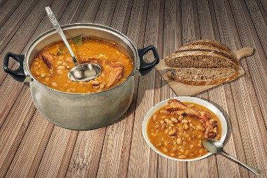 4 starinska jela na kašiku: Svaka domaćica treba da zna da ih spremi, napravte ih i imaćete ručak za celu nedelju