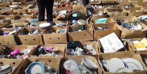 OVAJ ''BUVLJAK'' POSTAO OMILJEN MEĐU SRBIMA! Sve se prodaje za sitne pare, a možete da dobijete skoro pa nove stvari - Opšta otimačina!