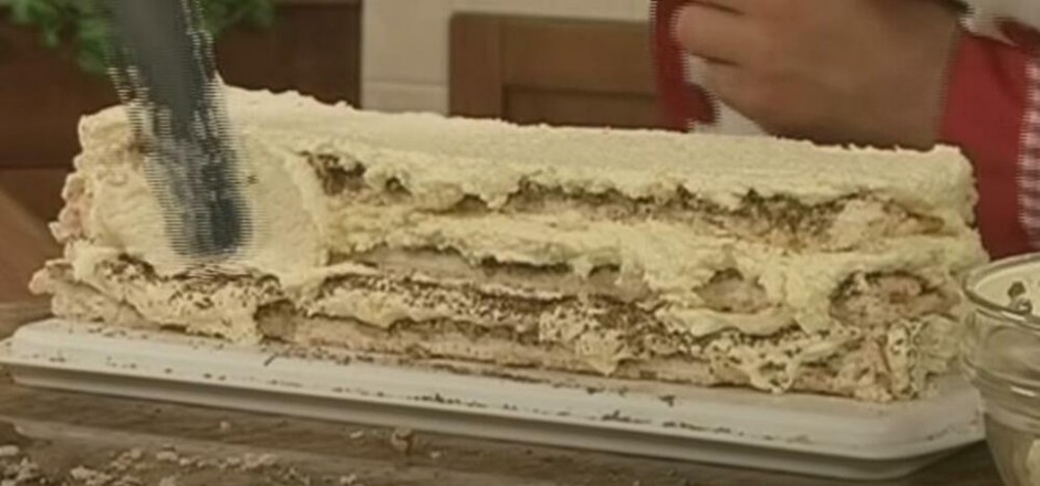 Recept za zaboravljenu najlon tortu koju je nekad pravila svaka domaćica u Srbiji: Poslastica koja uvek uspe