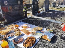 U subotu obeležavamo zimske Zadušnice: Ukoliko ne možete da izađete na groblje, evo šta da radite