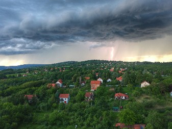 Zašto se Sveti Ilija plaši groma? Stari bog Perun još uvek živi u srpskoj tradiciji