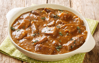 Nema boljeg ručka od gulaša, i to - mađarskog! Recept starih domaćica će vas raspametiti, ukus je čista desetka