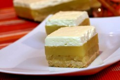 Ovu poslasticu su Jugosloveni obožavali: Sada gotovo zaboravljeni kolač, a spremanje je lako i brzo