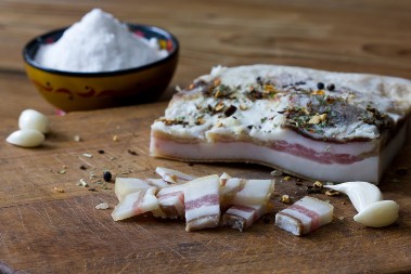 Da li znate koja je slanina bolja za organizam?