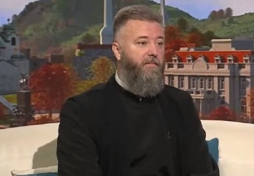 "Ovo je prva stvar koju đavo govori kad uđe u čoveka, 1 rečenicu ni u ludilu ne izgovarajte": Tvrdi otac Predrag