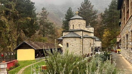 Jedan od najlepših manastira nalazi se na srpskoj Svetoj Gori: Ovde se čuva ikona Majke Božije Brzopomoćnice