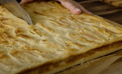 RECEPT IMA 3 MILIONA PREGLEDA: Ovu pitu od jabuka iz 1894. godine nekada su smatrali najboljim slatkišem na svetu!