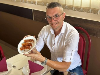 Jeo kilogram pečenja u cugu, a sada samo 200 grama: Za godinu dana nestalo pola čoveka - Marko je sada vetar u leđa svima koji vode tešku borbu sa kilogramima