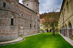OVAJ MANASTIR ČUVA POSLEDNJEG NEMANJIĆA: Svetinji na SRPSKOJ SVETOJ GORI dive se i oni koji nisu hrišćani a evo ko je tu SAHRANJEN