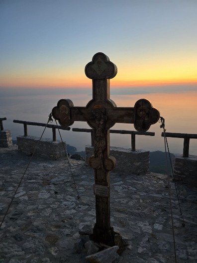 SVETOGORSKI OTAC  "Ljudi sa ovim osobinama su siromašni i ne žive dugo"