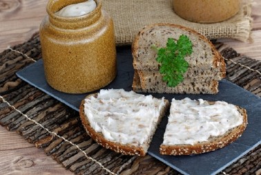 Mast i med: Zaboravljeni doručak iz seoskih domaćinstava