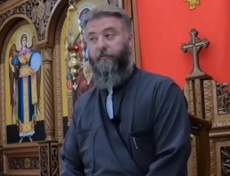 "POKOJNA BABA DOŠLA NOĆAS I VEČERALA"! Otac Predrag otkrio šta mu se dogodilo i kako je od sveštenika uzeo 100 evra VIDEO