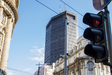 BEOGRADSKA IKONA: Soliter koji je prekršio sve zakone, kako je nastala "Beograđanka" i zašto se bunila cela arhitektonska elita