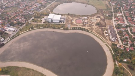 Veliki bazen sa tribinama i mali za decu sa vodenim atrakcijama: Luksuzni kompleks gradi se u Kladovu, srpska Đenova postaje sve atraktivnija destinacija