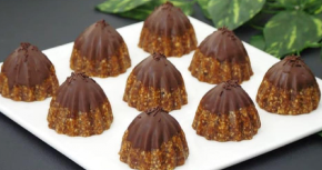 Najbolji starinski recept za sitne kolače: Od jedne smese 3 vrste bombica, savršene za slave