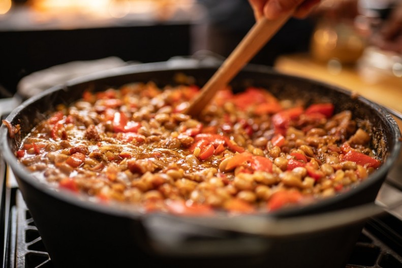 Kuvana prebranac čorba za zimu: Recept iz starog konaka koji greje bolje od peći