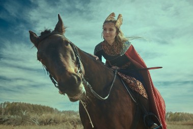 Kraljičke povorke iz Vranja: Neobičan običaj u kom devojke simbolično postaju kraljice