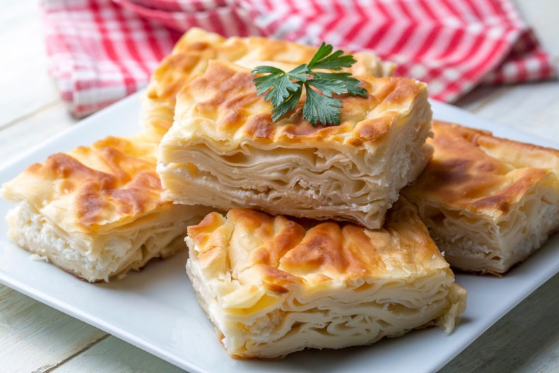 OVO ZNAJU SAMO ISKUSNI PEKARI Samo jedna čaša ovog preliva i pita će vam garant biti bolja nego iz bilo koje pekare