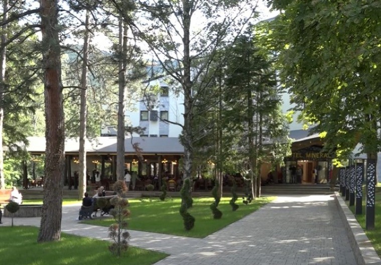 Ovu srpsku banju su svi zaboravili, a jeftinija je od svakog SPA centra