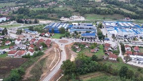 Veliki broj uspešnih preduzeća posluje u Gornjem Milanovcu a za dobre plate radi oko 15.000 građana - nova industrijska zona dovešće još investitora