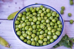 Celog života pogrešno kuvamo smrznuti grašak: Uradite ovako i biće daleko ukusniji, a gotov za tren