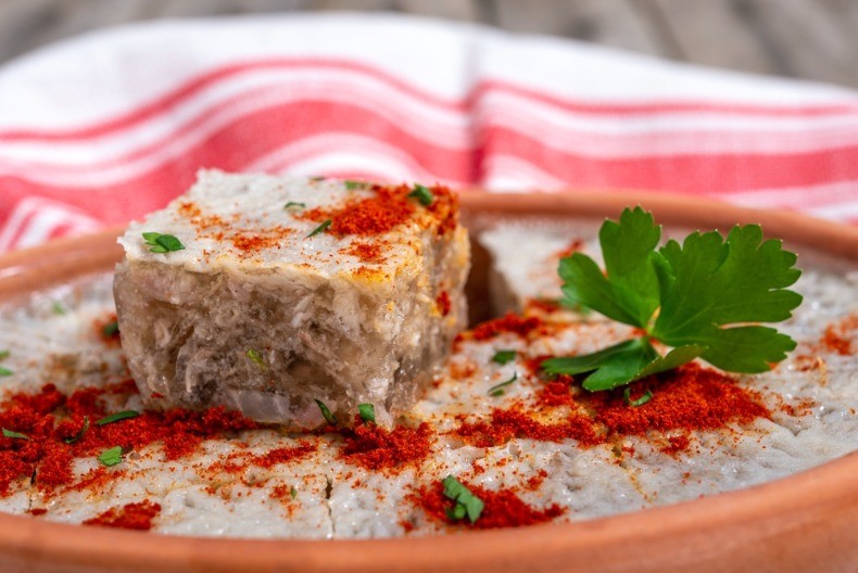 OVO SRPSKO JELO SE OBAVEZNO JEDE NA BOGOJAVLJENJE! Morate ga imati na STOLU, samo prave domaćice ZNAJU...